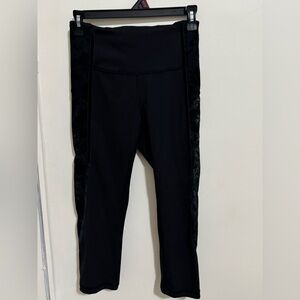 Lululemon Wunder Under High-Rise Flocked Velvet Lace Trim Leggings Women's 6